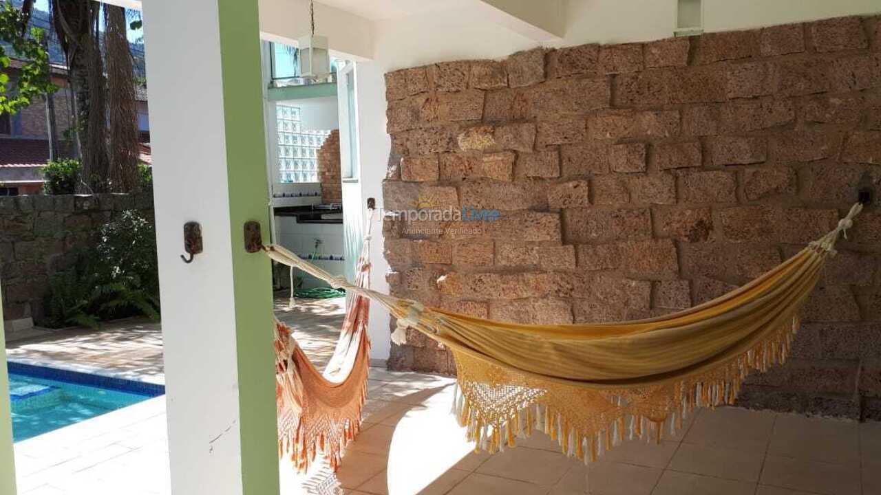 Casa para alquiler de vacaciones em Ubatuba (Lagoinha)