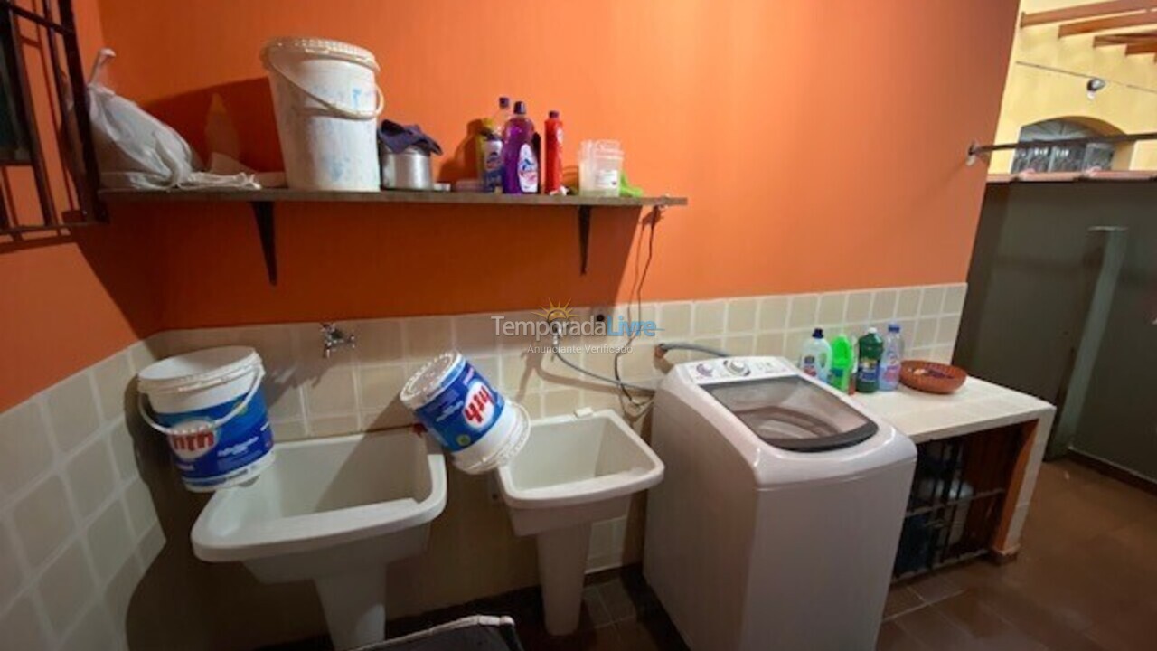 Casa para aluguel de temporada em Ubatuba (Praia das Toninhas)