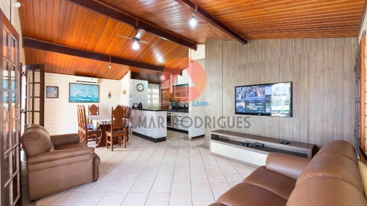 Casa para alquiler de vacaciones em Bombinhas (Mariscal)