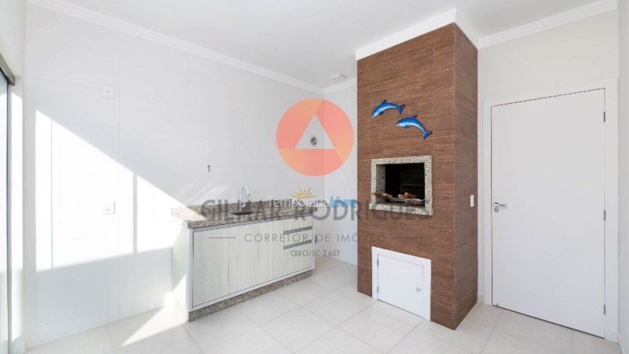 Casa para aluguel de temporada em Bombinhas (Canto Grande)