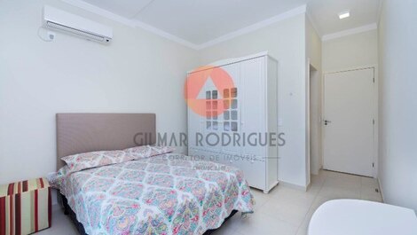 TRIPLEX a 80 metros da praia de Canto Grande (mar de fora - Mariscal)