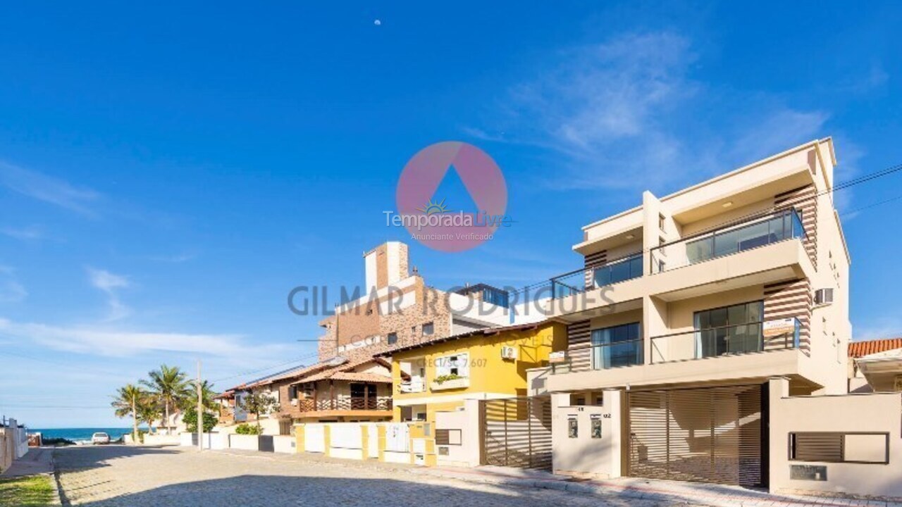 Casa para aluguel de temporada em Bombinhas (Canto Grande)