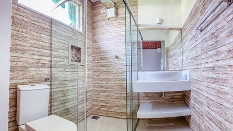 Linda Casa Beira Mar com piscina em Ubatuba