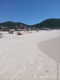 Departamento Ingleses Holiday frente al mar