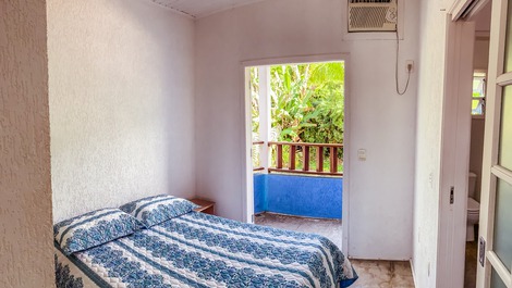 TOWNHOUSE WITH SWIMMING POOL A 10-minute walk from Praia das Toninhas