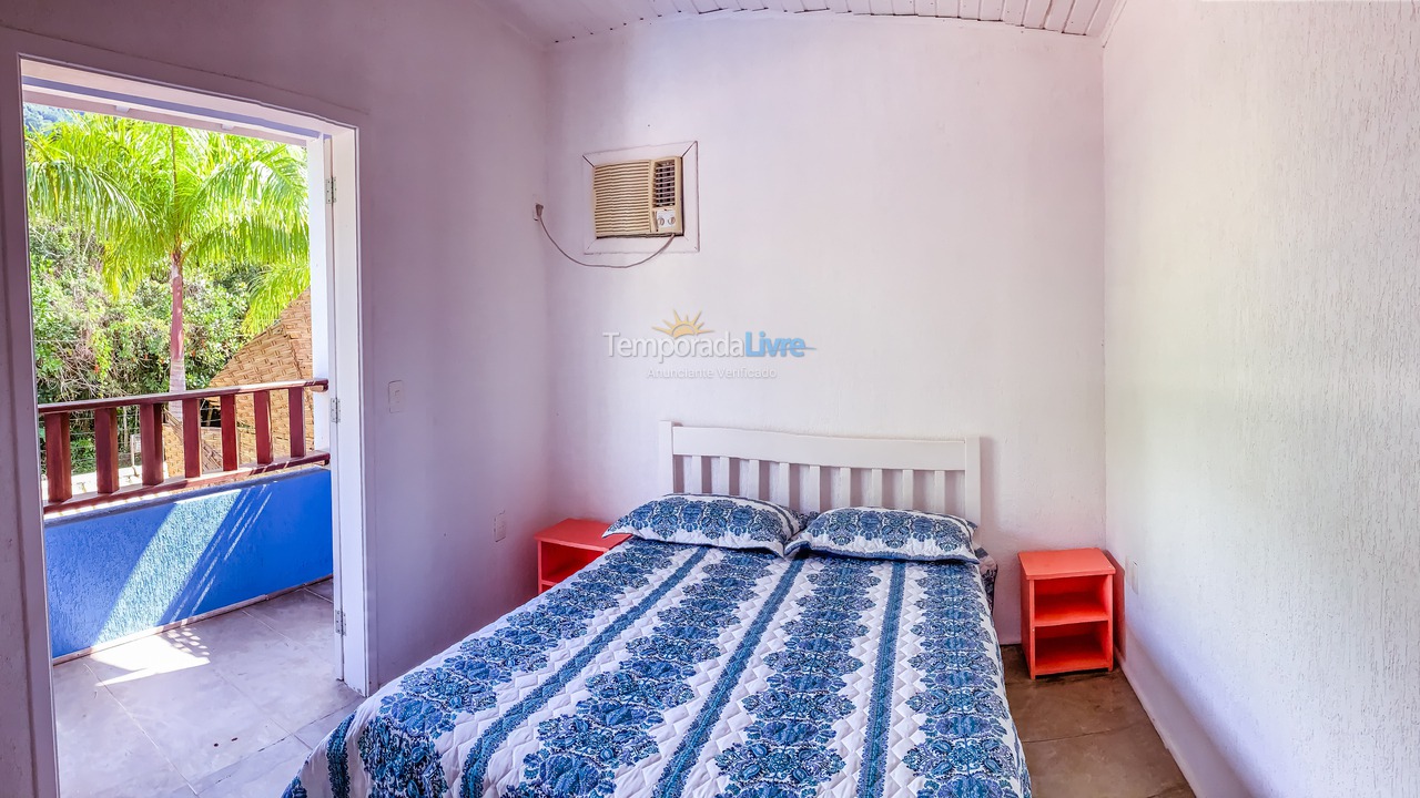 House for vacation rental in Ubatuba (Praia das Toninhas)