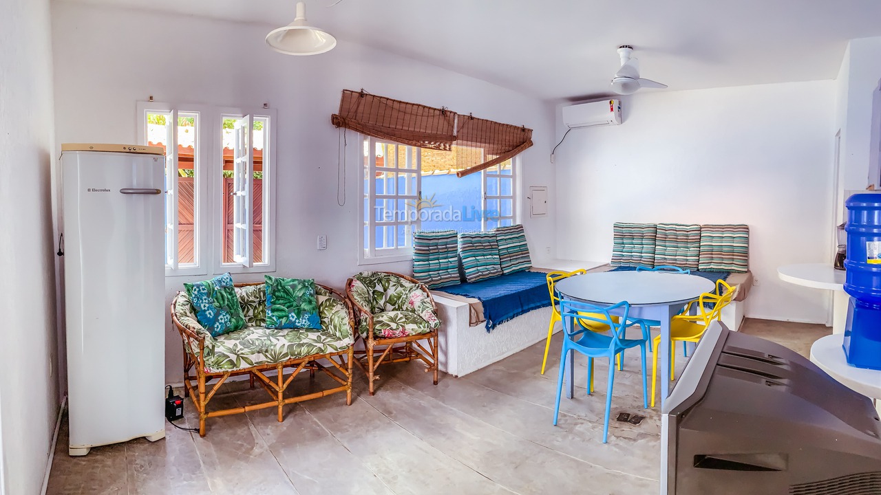 House for vacation rental in Ubatuba (Praia das Toninhas)