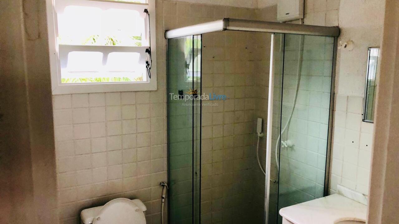 House for vacation rental in Ubatuba (Praia das Toninhas)