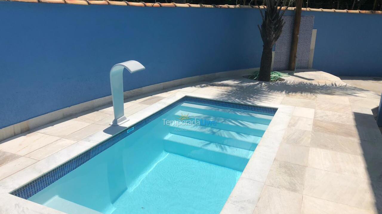 House for vacation rental in Ubatuba (Praia das Toninhas)