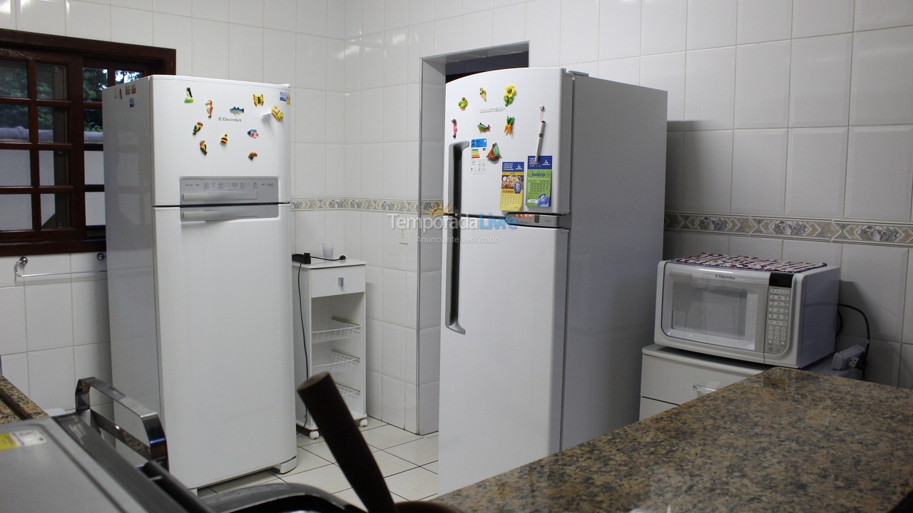 House for vacation rental in Bertioga (Praia de Guaratuba)