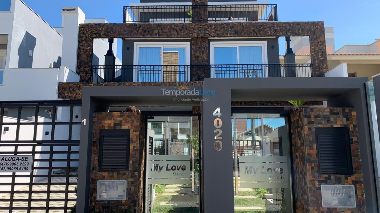 Casa para aluguel de temporada em Bombinhas (Canto Grande)