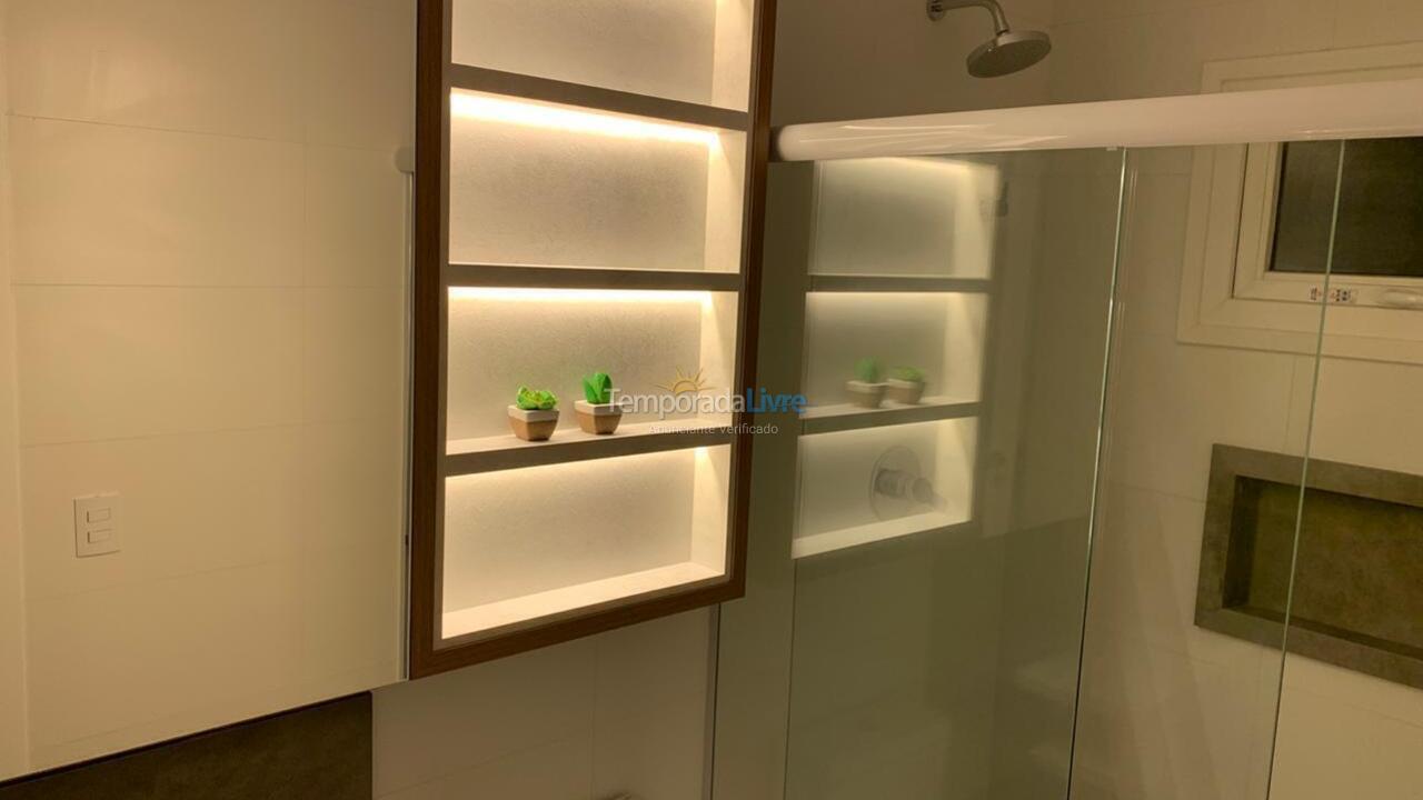 Casa para aluguel de temporada em Bombinhas (Canto Grande)