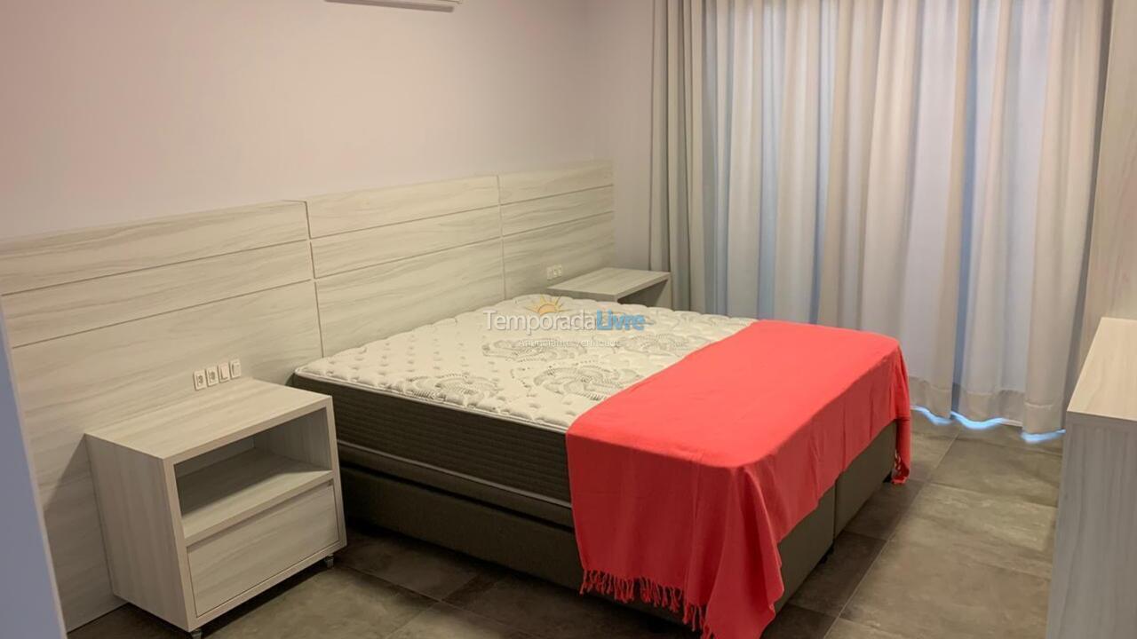 Casa para aluguel de temporada em Bombinhas (Canto Grande)