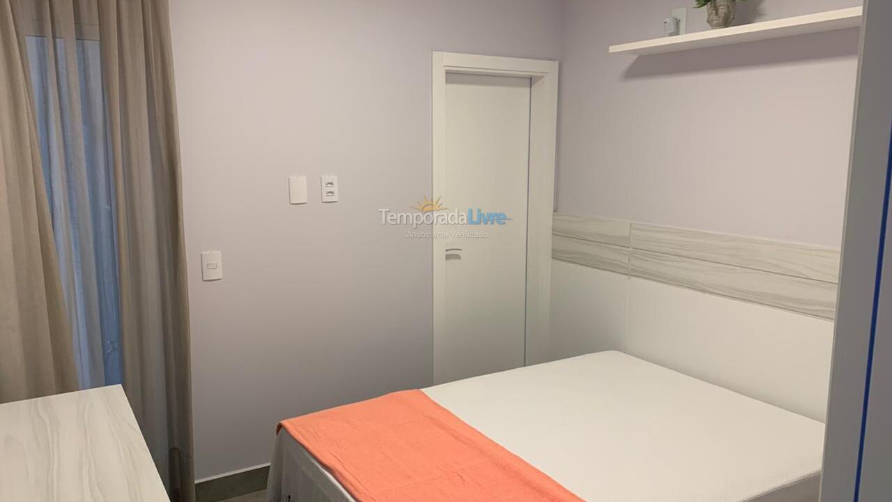 Casa para aluguel de temporada em Bombinhas (Canto Grande)