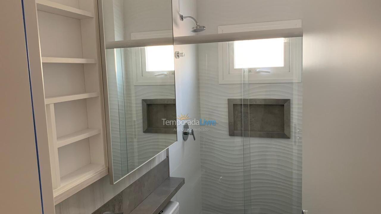 Casa para aluguel de temporada em Bombinhas (Canto Grande)