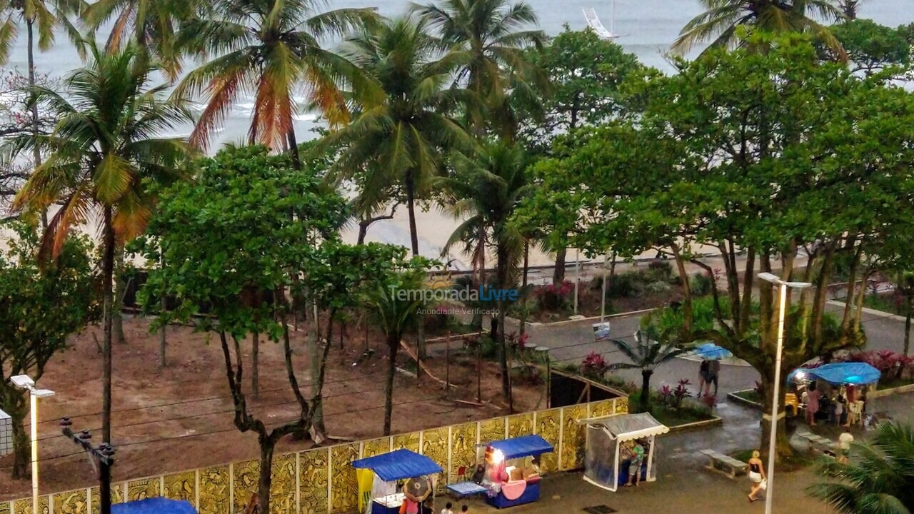 Apartamento para aluguel de temporada em Guarujá (Pitangueiras)