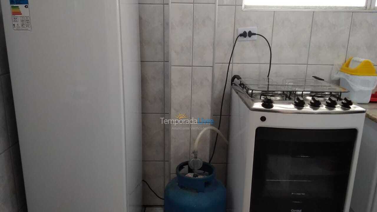 Apartamento para aluguel de temporada em Praia Grande (Vila Tupi)