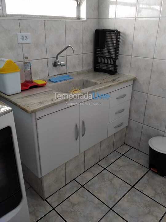 Apartamento para aluguel de temporada em Praia Grande (Vila Tupi)