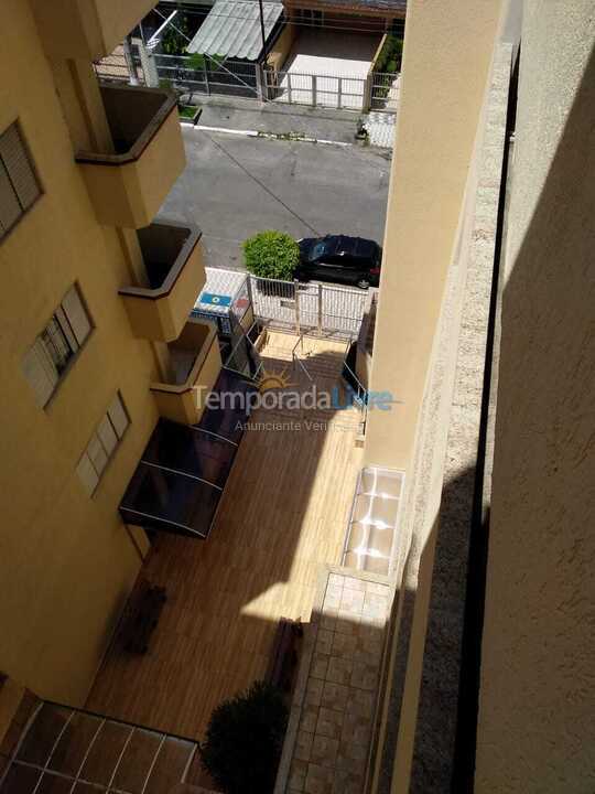 Apartamento para aluguel de temporada em Praia Grande (Vila Tupi)