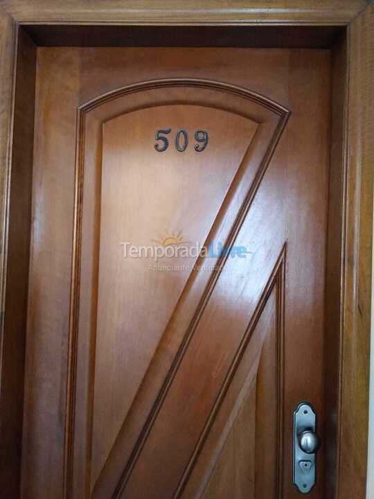 Apartamento para aluguel de temporada em Praia Grande (Vila Tupi)