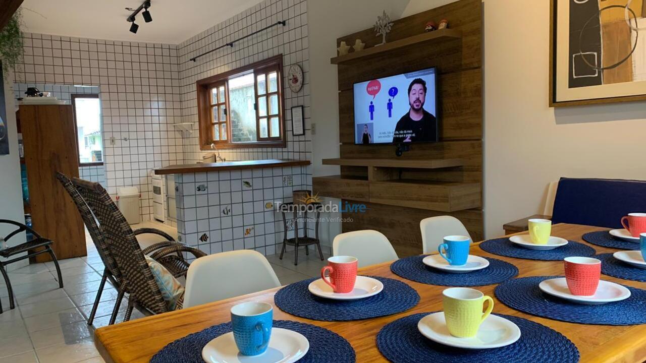 Apartamento para aluguel de temporada em Ubatuba (Praia Grande)