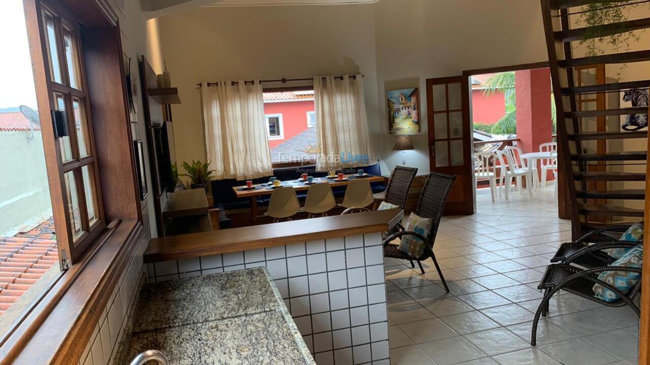 Apartamento para aluguel de temporada em Ubatuba (Praia Grande)