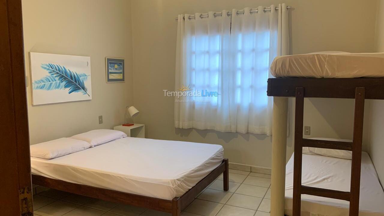 Apartamento para aluguel de temporada em Ubatuba (Praia Grande)