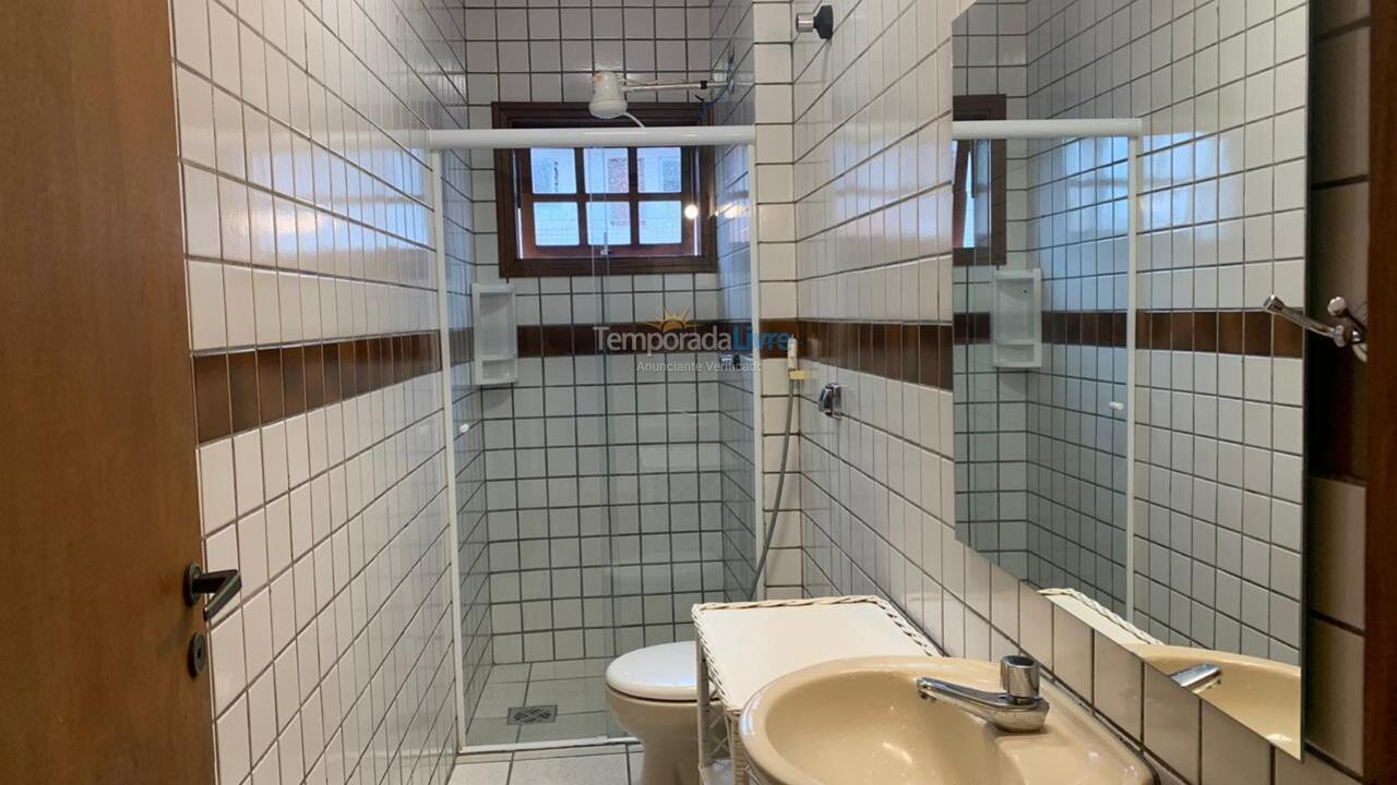 Apartamento para aluguel de temporada em Ubatuba (Praia Grande)