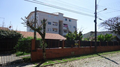 Linda casa térrea com AC nos 3 quartos