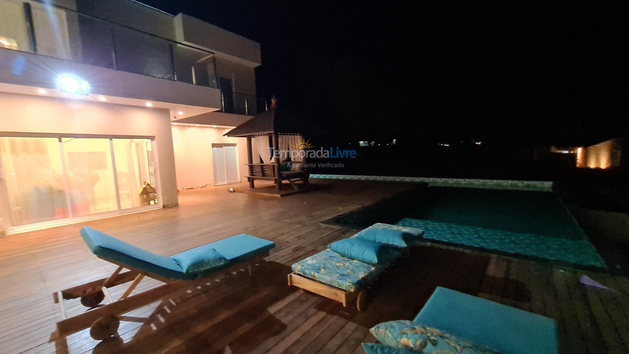 Casa para aluguel de temporada em Paranapanema (Riviera de Santa Cristina Xiii)