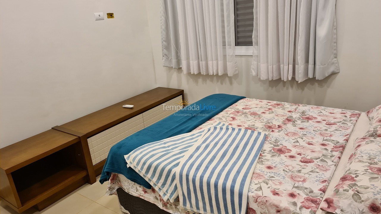 Casa para aluguel de temporada em Paranapanema (Riviera de Santa Cristina Xiii)