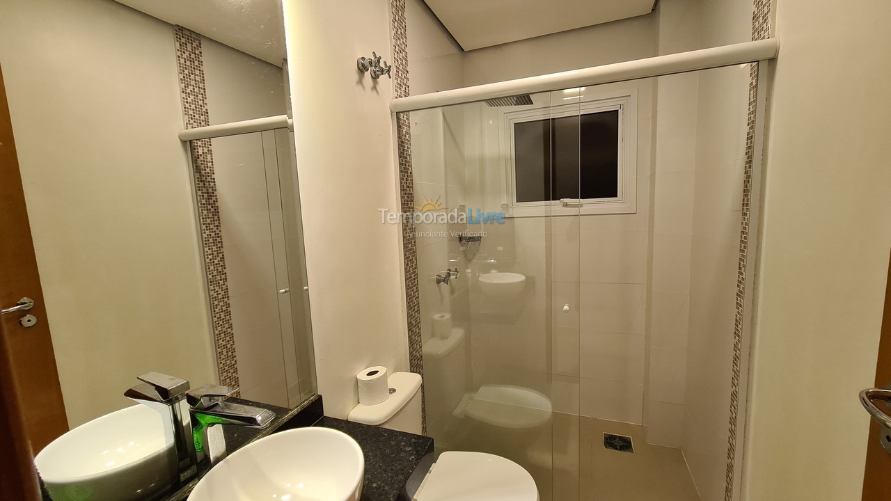 Casa para aluguel de temporada em Paranapanema (Riviera de Santa Cristina Xiii)