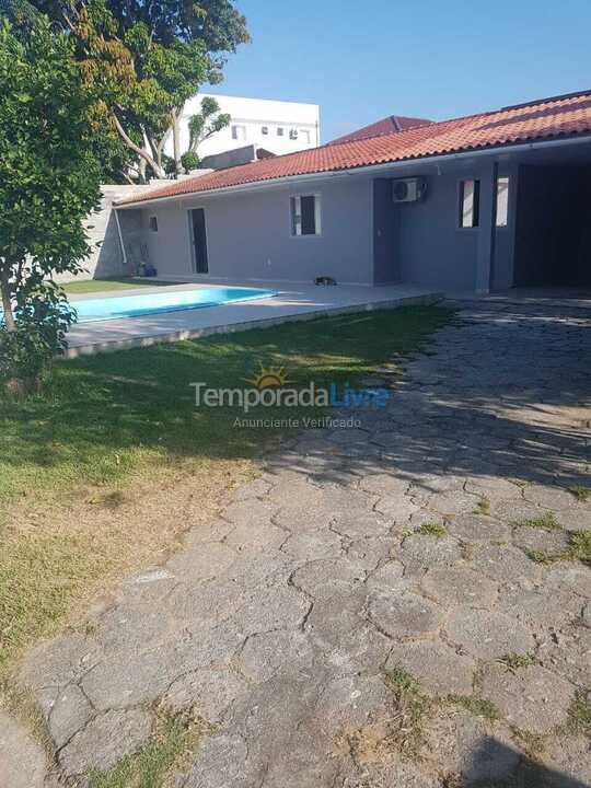 Casa para alquiler de vacaciones em Florianopolis (Praia dos Ingleses)