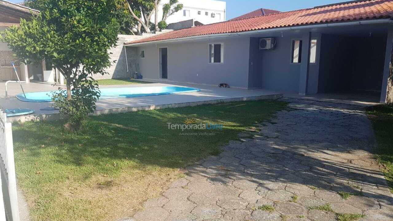 Casa para alquiler de vacaciones em Florianopolis (Praia dos Ingleses)