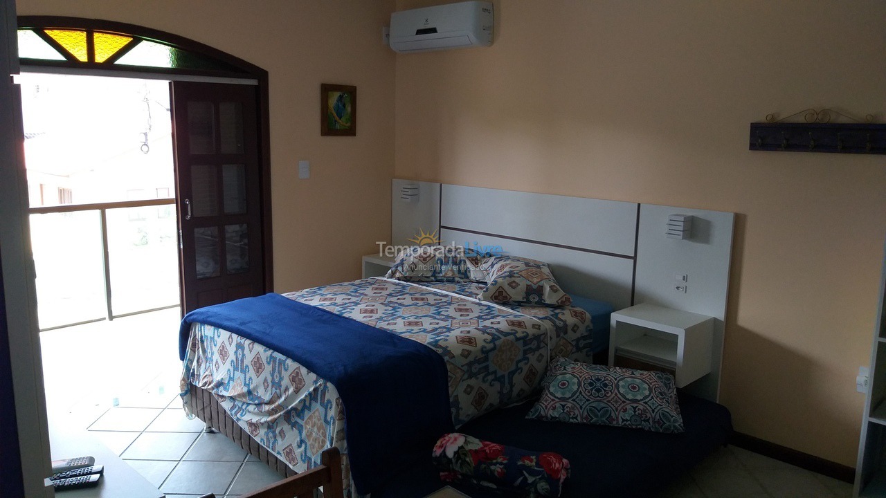 House for vacation rental in Bombinhas (Praia de Bombas)