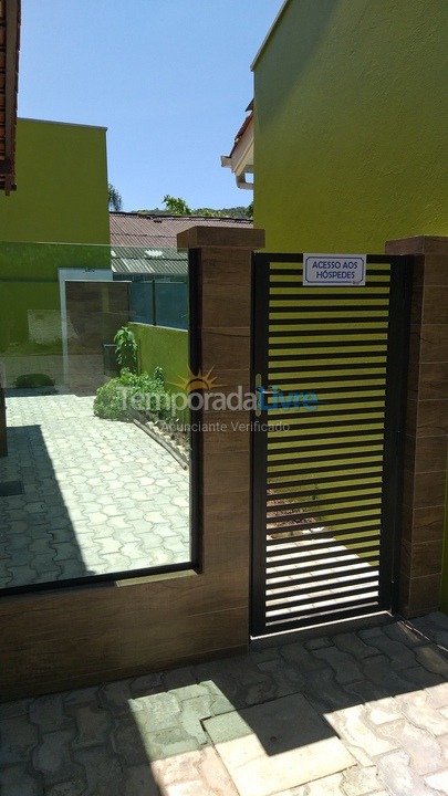 House for vacation rental in Bombinhas (Praia de Bombas)