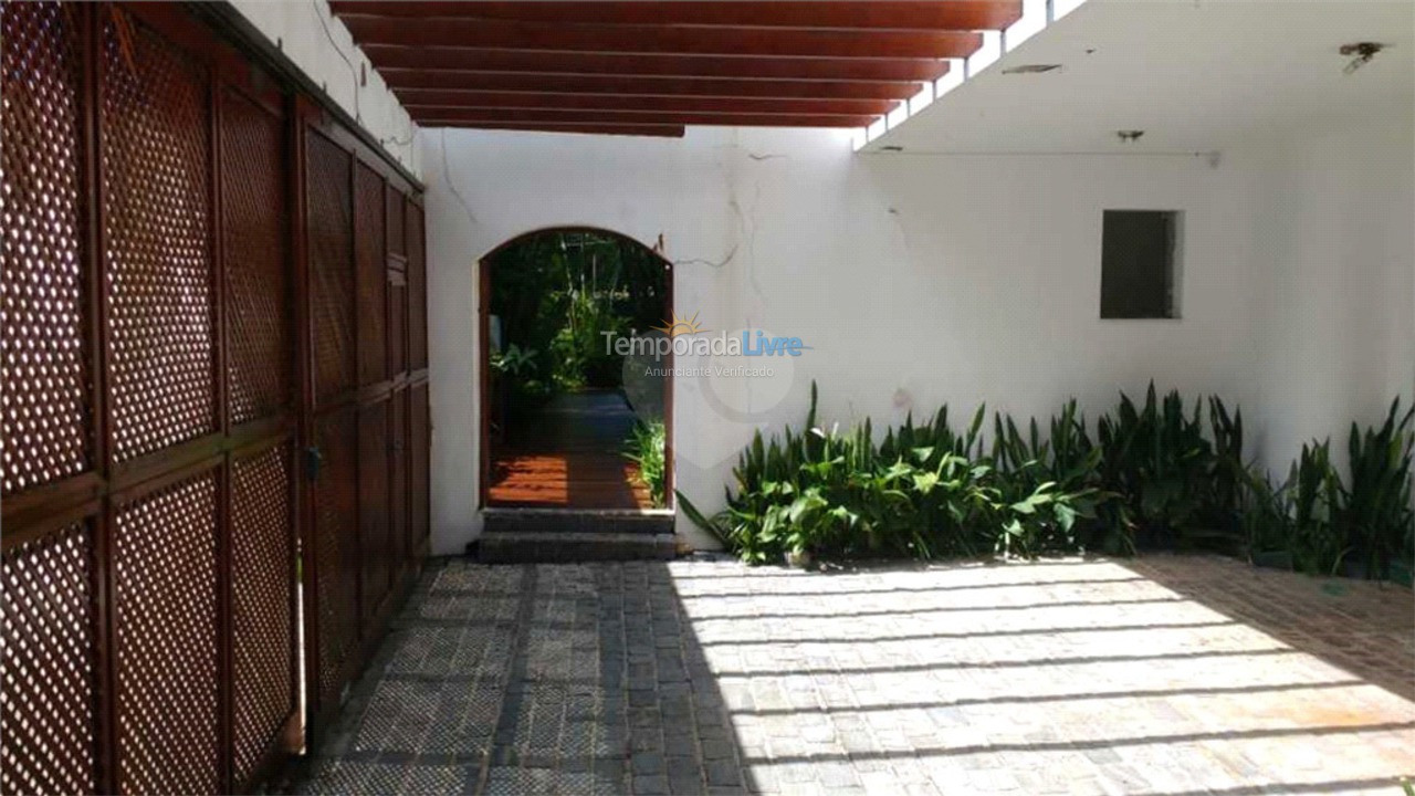 Casa para alquiler de vacaciones em Guarujá (Enseada)
