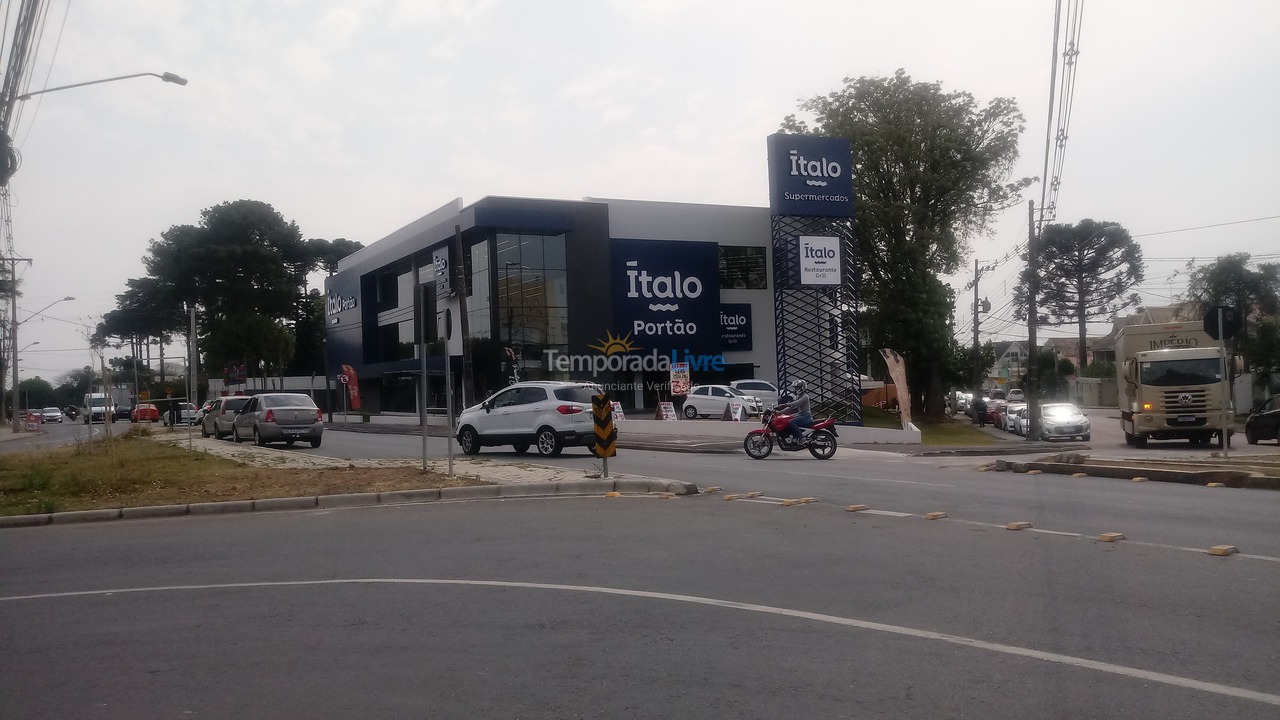 House for vacation rental in Curitiba (Portão)