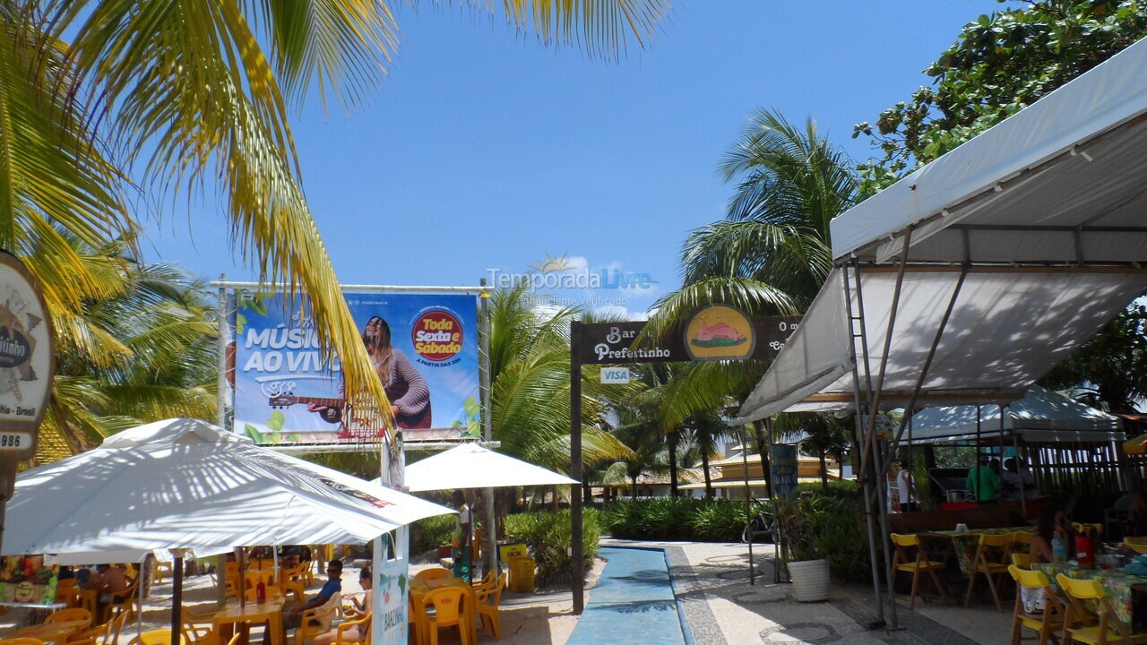 Apartamento para aluguel de temporada em Camaçari (Praia de Guarajuba)