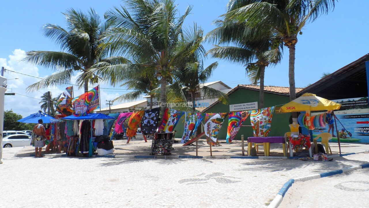 Apartamento para aluguel de temporada em Camaçari (Praia de Guarajuba)