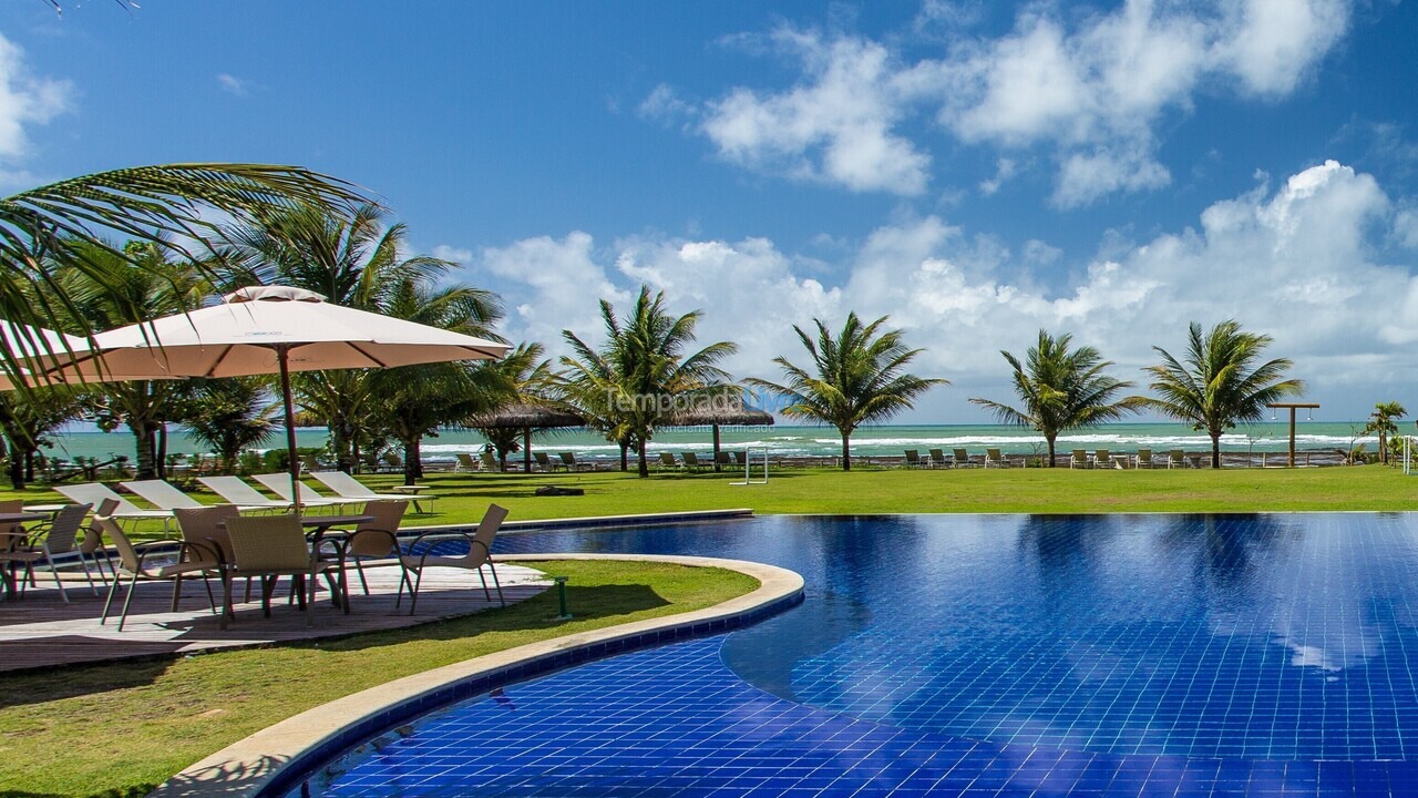 Apartamento para aluguel de temporada em Camaçari (Praia de Guarajuba)