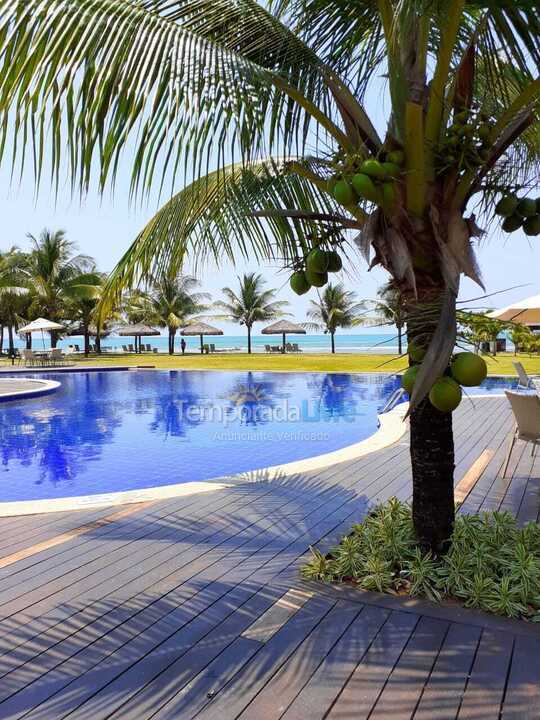 Apartamento para aluguel de temporada em Camaçari (Praia de Guarajuba)