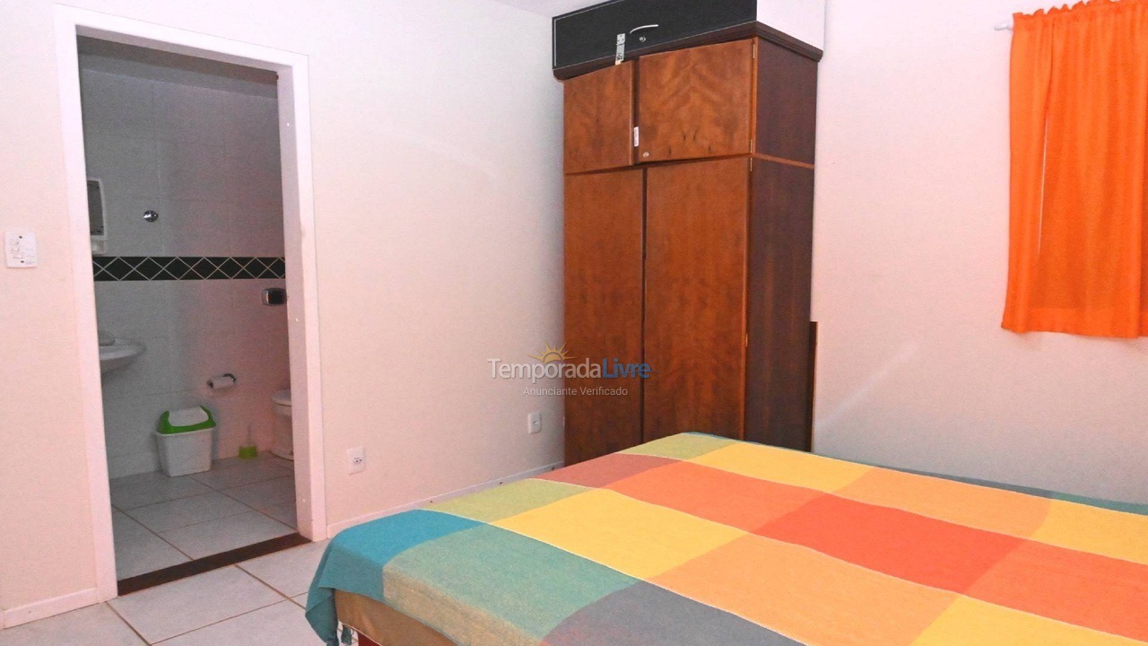 Apartamento para aluguel de temporada em Bombinhas (Mariscal)