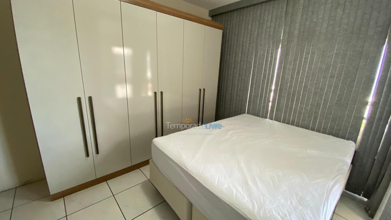 Apartamento para aluguel de temporada em Itapema (Meia Praia)