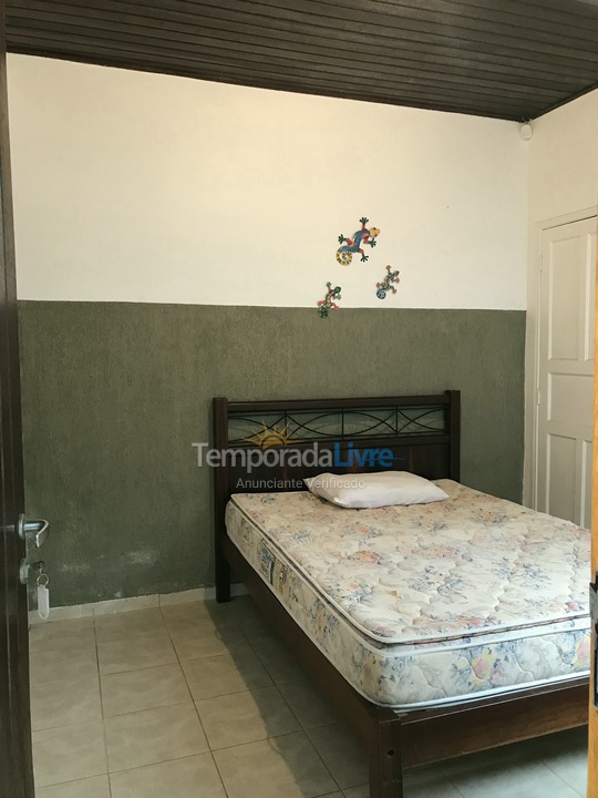 House for vacation rental in Ubatuba (Praia do Lázaro)