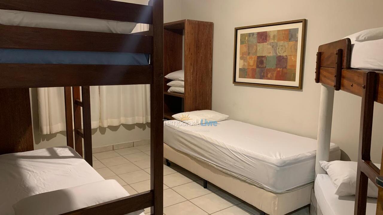 Apartamento para aluguel de temporada em Ubatuba (Praia Grande)