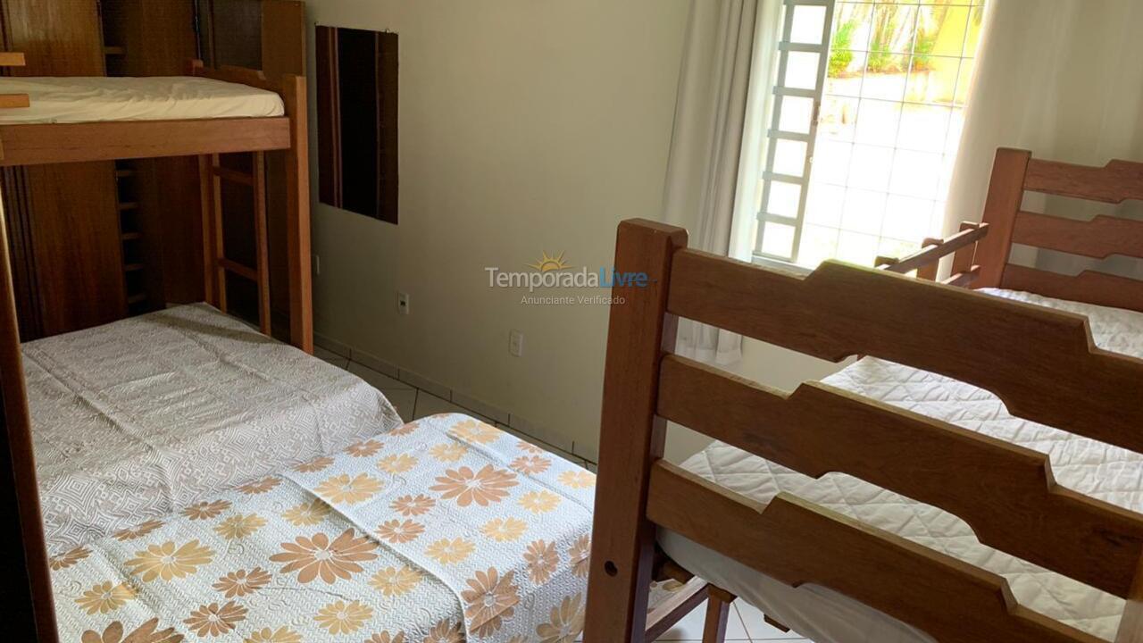 Chácara / sítio para aluguel de temporada em Goiânia (Chácaras)