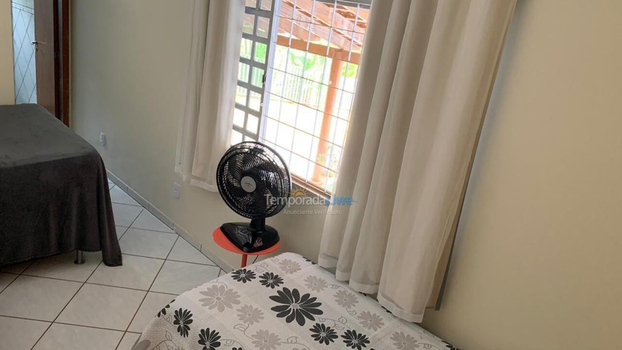 Chácara / sítio para aluguel de temporada em Goiânia (Chácaras)