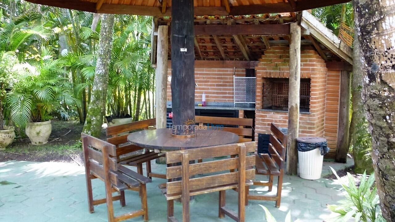 Apartamento para aluguel de temporada em Bertioga (Riviera de São Lourenço)