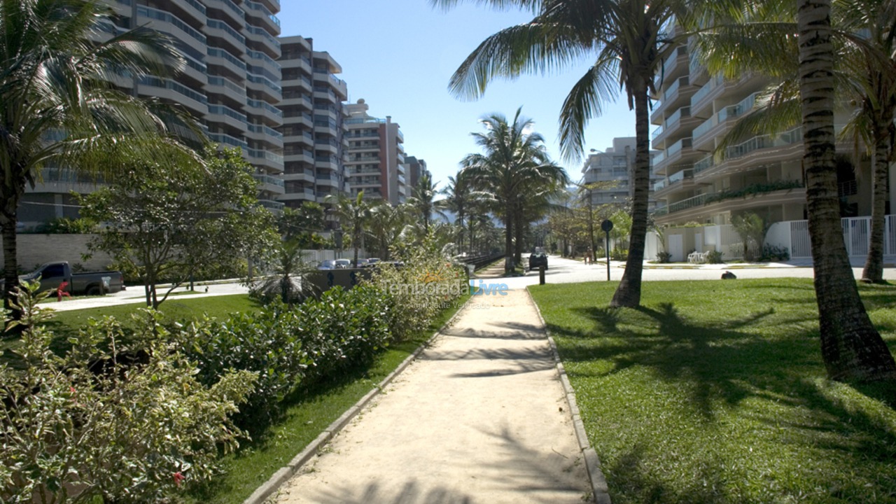 Apartamento para aluguel de temporada em Bertioga (Riviera de São Lourenço)